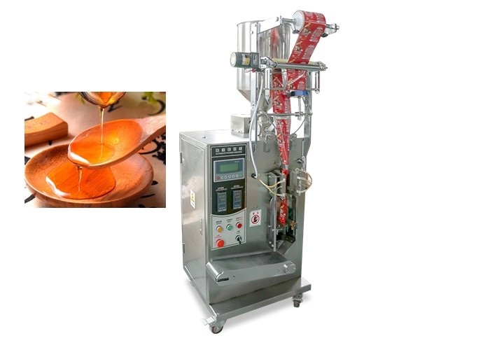 Stand Up Soup Packaging Machine , Liquid Packing Oil Filling And Packing 5g