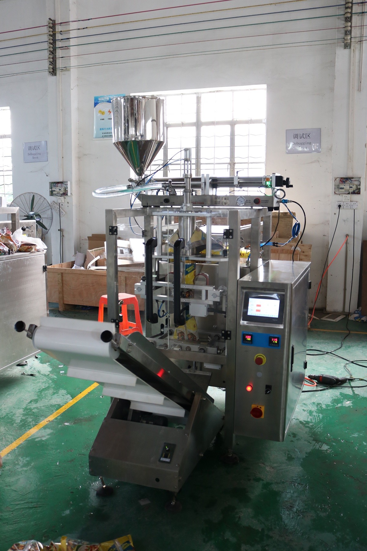 Automatic Liquid Packaging Machine For Peanut Butter , Olive Oil , Cream