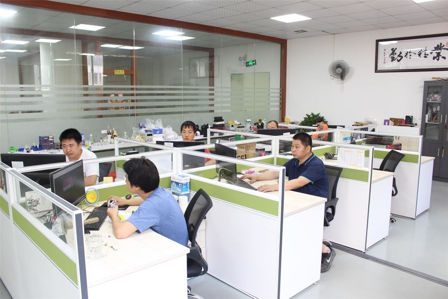 Guangzhou Longchuang Intelligent Packing Equipments Co., Ltd